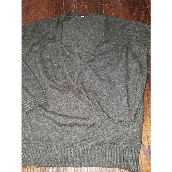 Large Grey Long Sleeve Deep VNeck Long Sleeve Pullover Sweater Faux Wrap Shirt - Picture 2 of 3